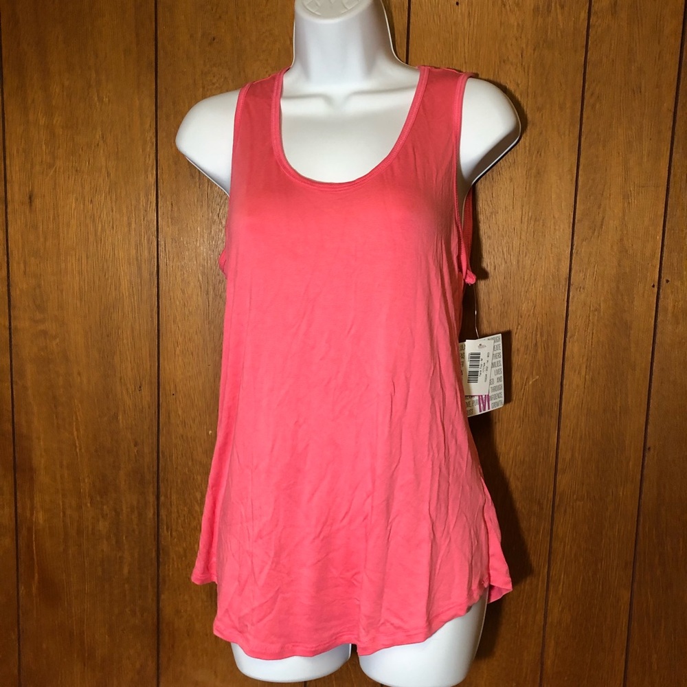 LuLaRoe coral tank size Medium, NWT